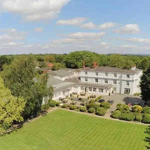 Hotel Rowton Hall And